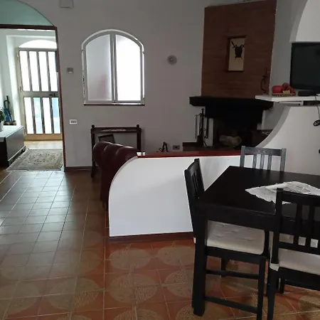 Comfortable House 10 Minutes From The Sea 펜션 *